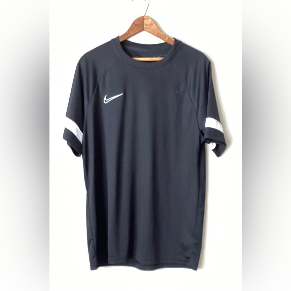 Nike Dri-Fit Sport Tee Shirt size xl